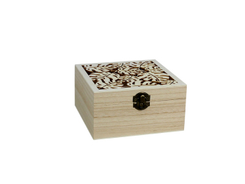Coffret carré ajouré 